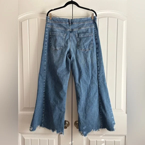 PILCRO Blue Wide Leg Raw Hem Denim Jeans Pants Women's Size 31 Medium Wash - Picture 5 of 12